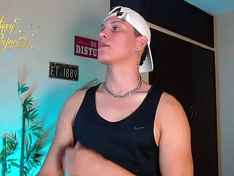 Snapshot of DavidNeill chatting on 12/31/24, 01:36 DavidNeill online show from 12/31/24, 01:36