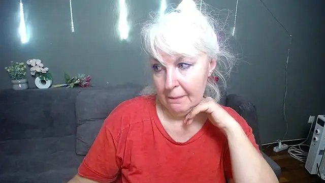 BlondyLeeBest online show from 05/06/26, 06:35