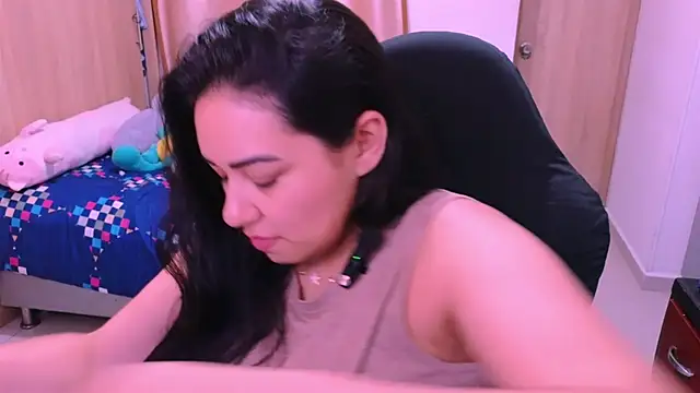  anastasia online show from 06/18/26, 07:18