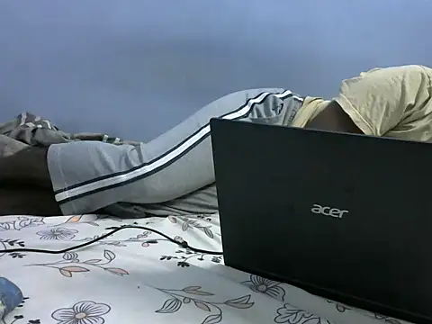 Snapshot of chennai24callboy chatting on 01/07/25, 06:24 chennai24callboy online show from 01/07/25, 06:24