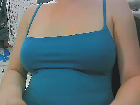 Snapshot of keepmepregnantT chatting on 07/04/26, 11:16 keepmepregnantT online show from 07/04/26, 11:16