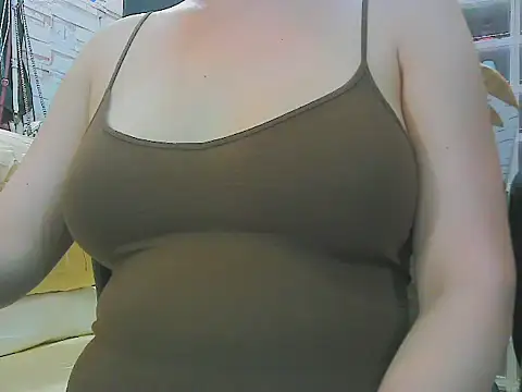 Snapshot of keepmepregnantT chatting on 07/24/26, 11:08 keepmepregnantT online show from 07/24/26, 11:08