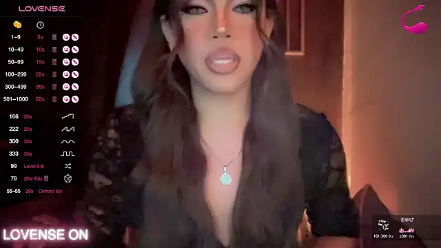 madam agnes1 online show from 10/31/25, 02:29