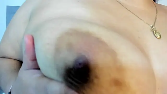 EmmaSmith2 online show from 03/23/25, 05:21