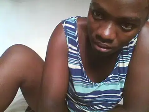 Snapshot of shape30 chatting on 01/25/25, 05:18 shape30 online show from 01/25/25, 05:18