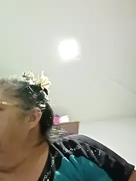 Snapshot of scaelettdubois chatting on 03/26/26, 06:35 scaelettdubois online show from 03/26/26, 06:35