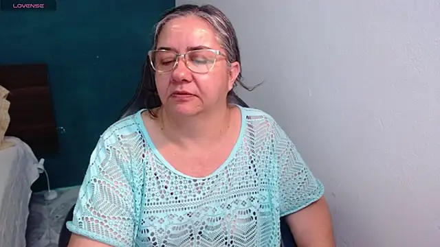 Snapshot of scaelettdubois chatting on 06/02/26, 02:24 scaelettdubois online show from 06/02/26, 02:24