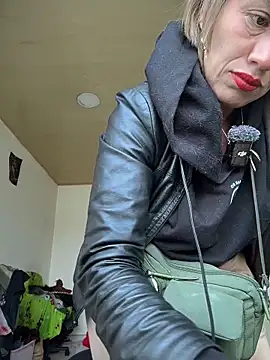 sexymarilyncolombia online show from 05/11/26, 02:23