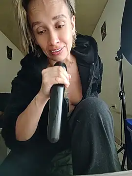 sexymarilyncolombia online show from 06/25/26, 01:16
