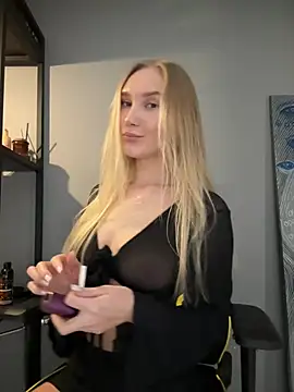 MariaTull online show from 03/07/25, 04:44