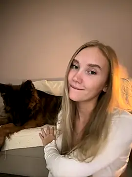 MariaTull online show from 10/13/25, 05:24