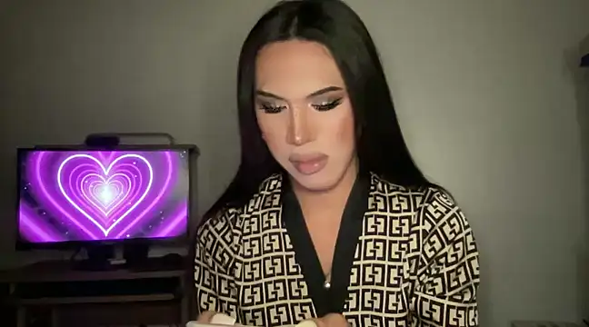 Ts glamxxxx online show from 01/19/25, 04:46