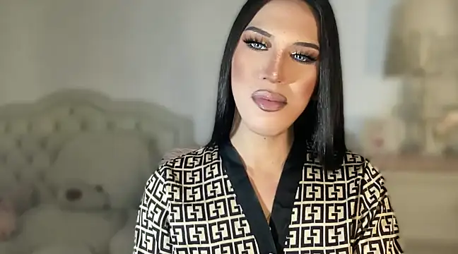 Ts glamxxxx online show from 03/01/25, 07:30