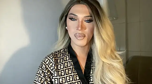 Ts glamxxxx online show from 03/16/25, 03:28