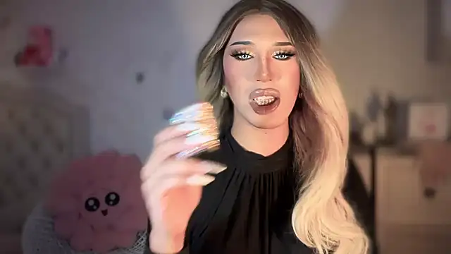 Ts glamxxxx online show from 09/19/25, 02:02