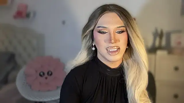 Ts glamxxxx online show from 09/29/25, 02:38