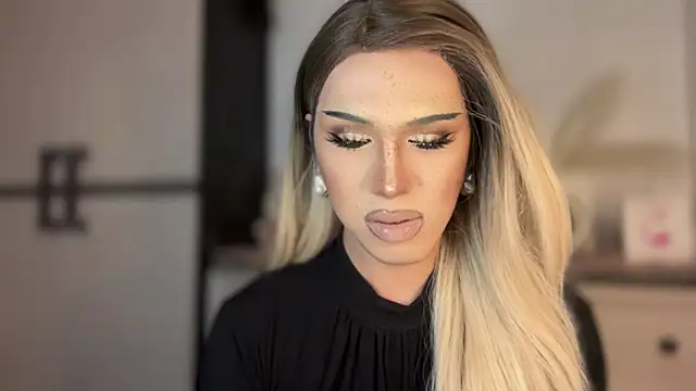 Ts glamxxxx online show from 02/17/26, 03:03