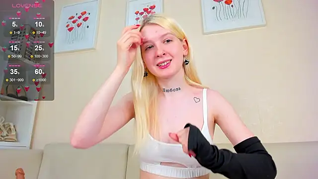 Snapshot of rosa_mariposa_ chatting on 01/24/25, 05:10 rosa mariposa online show from 01/24/25, 05:10