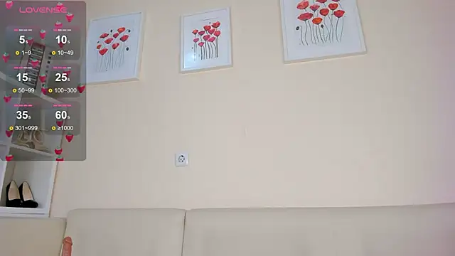 Snapshot of rosa_mariposa_ chatting on 02/17/25, 11:13 rosa mariposa online show from 02/17/25, 11:13