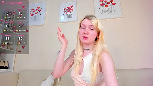 Snapshot of rosa_mariposa_ chatting on 02/27/25, 10:53 rosa mariposa online show from 02/27/25, 10:53