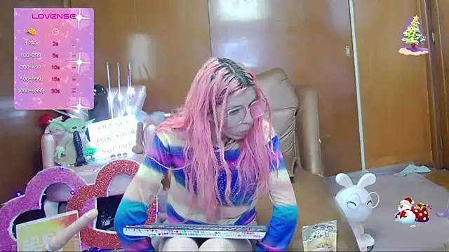 Skinygirl online show from 09/18/25, 01:18