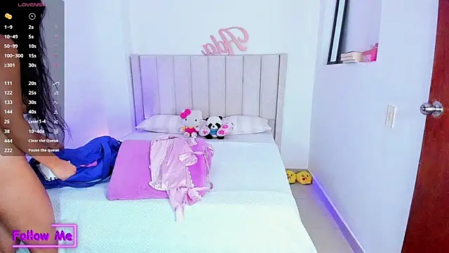 Snapshot of sheirysex_ chatting on 01/22/25, 03:20 sheirysex  online show from 01/22/25, 03:20