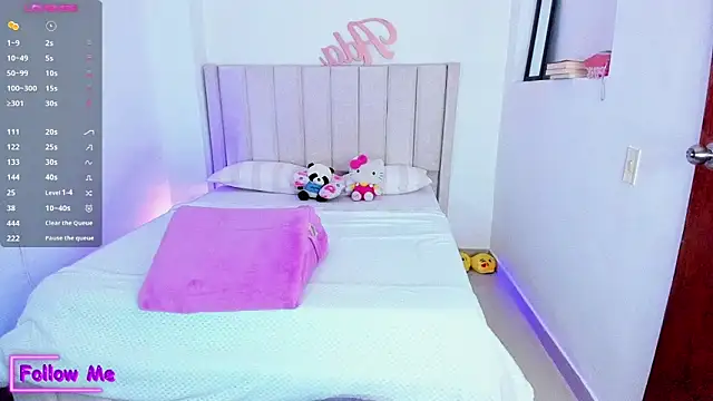 Snapshot of sheirysex_ chatting on 02/07/25, 03:23 sheirysex  online show from 02/07/25, 03:23