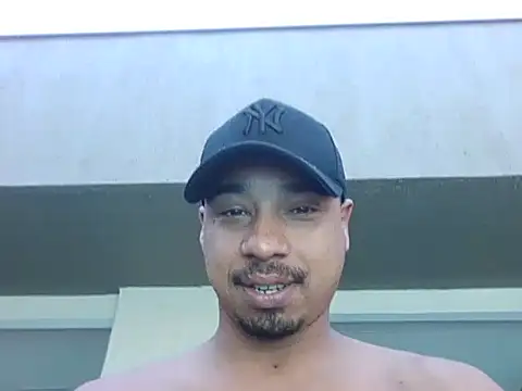 Juninho10c online show from 11/16/25, 12:22