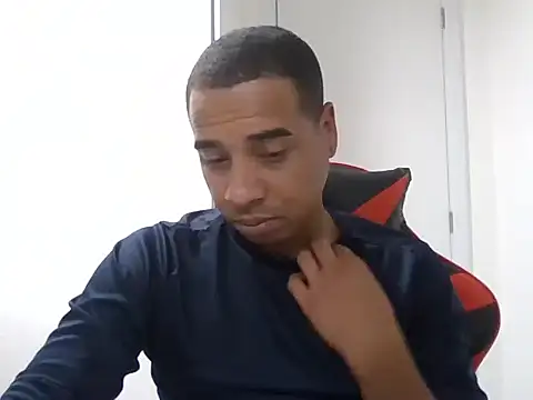 Juninho10c online show from 11/21/25, 12:54