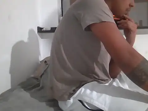 Juninho10c online show from 11/26/25, 12:00