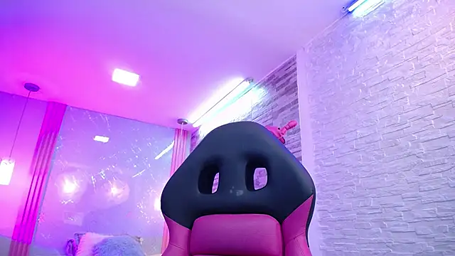 SalmaTits online show from 02/17/25, 05:43