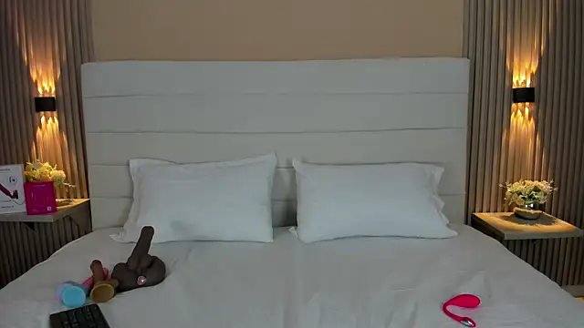 Charlotte93  online show from 03/13/26, 12:01