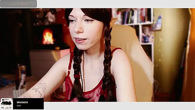 Snapshot of freya_sunny chatting on 03/19/25, 05:30 freya sunny online show from 03/19/25, 05:30