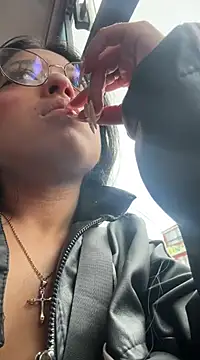 vaness weet online show from 01/09/25, 06:36