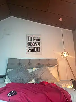 vaness weet online show from 01/17/25, 10:45