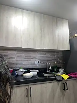 vaness weet online show from 01/22/25, 07:03