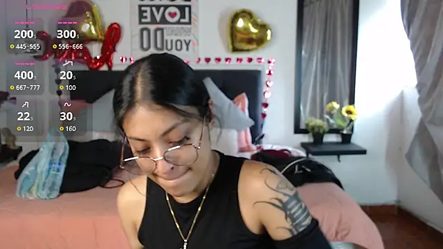 vaness weet online show from 02/18/25, 07:30