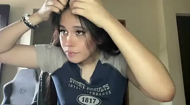 Snapshot of MeganTheRarest chatting on 02/22/25, 07:56 MeganTheRarest online show from 02/22/25, 07:56