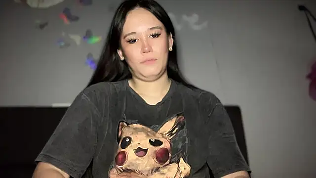 Snapshot of MeganTheRarest chatting on 09/23/25, 05:32 MeganTheRarest online show from 09/23/25, 05:32