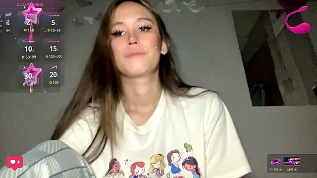 Snapshot of MeganTheRarest chatting on 07/20/26, 07:27 MeganTheRarest online show from 07/20/26, 07:27