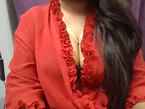 Snapshot of Roopshikha39 chatting on 10/14/25, 06:42 Roopshikha39 online show from 10/14/25, 06:42