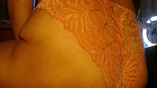Snapshot of MysteryLadyxXx chatting on 07/06/26, 02:25 MysteryLadyxXx online show from 07/06/26, 02:25