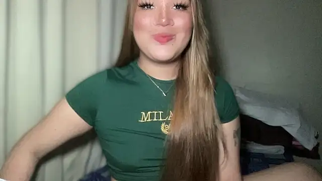 MissCataleyaxxx online show from 02/18/25, 01:33