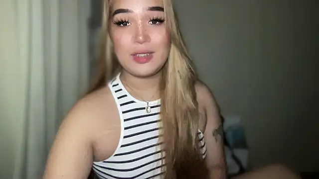 MissCataleyaxxx online show from 03/23/25, 03:54