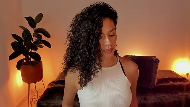 Snapshot of goddes_helena chatting on 12/13/24, 11:06 goddes helena online show from 12/13/24, 11:06