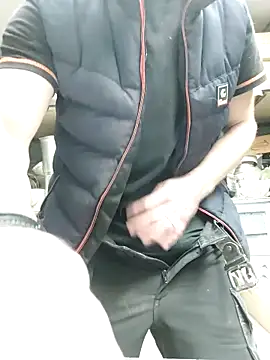 Snapshot of Xcoquinx chatting on 02/19/25, 01:39 Xcoquinx online show from 02/19/25, 01:39