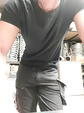 Snapshot of Xcoquinx chatting on 09/15/25, 12:05 Xcoquinx online show from 09/15/25, 12:05