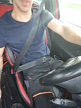 Snapshot of Xcoquinx chatting on 11/01/25, 07:32 Xcoquinx online show from 11/01/25, 07:32