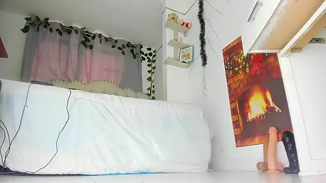 khalyn jenner online show from 12/13/24, 06:38