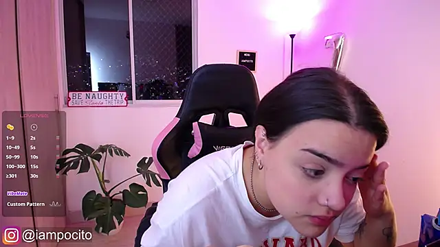 Snapshot of pocitox chatting on 12/06/24, 12:56 pocitox online show from 12/06/24, 12:56